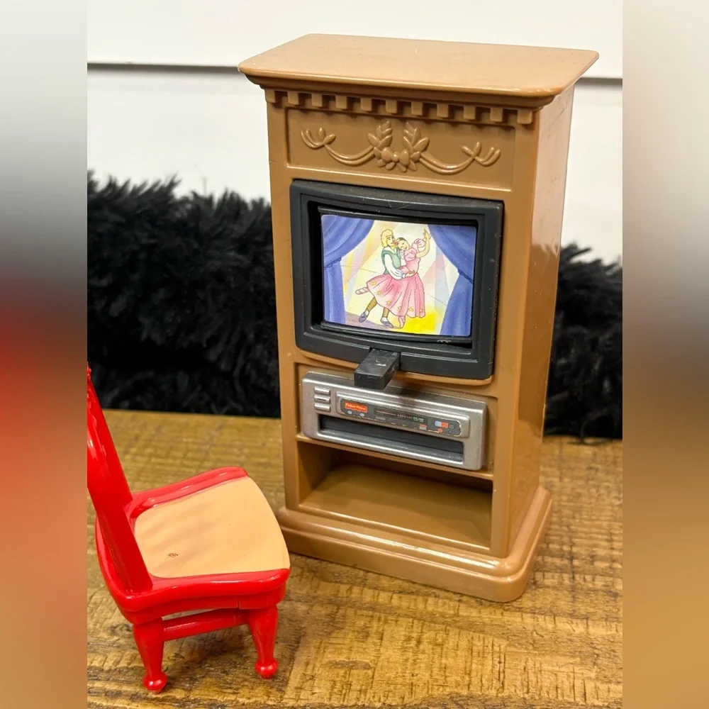 1999 Fisher-Price TV Console with Video Red Chair & Rinco Wood Dryer Taiwan
